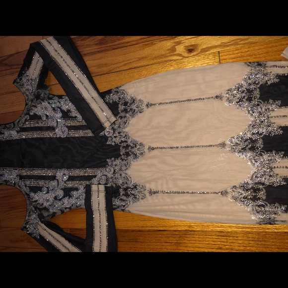 Prom Eye catcher Dress - Picture 5 of 7